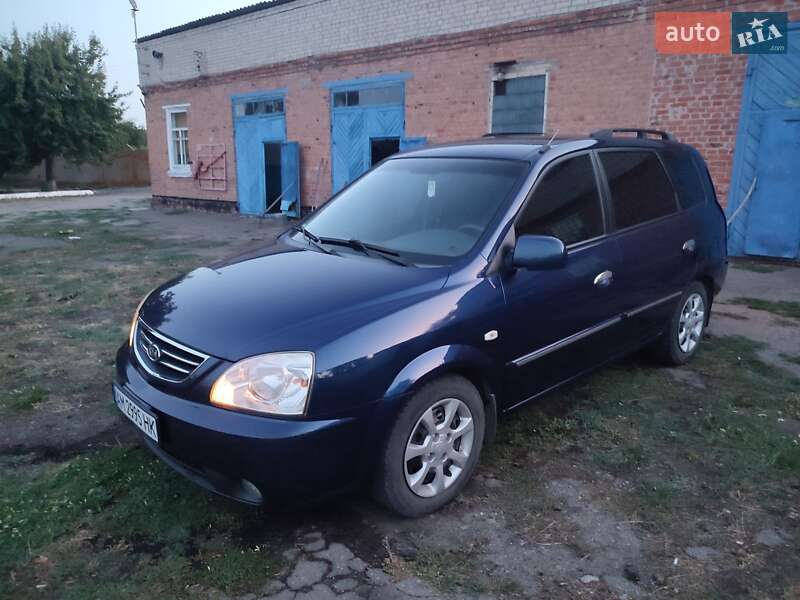 Kia Carens 2006