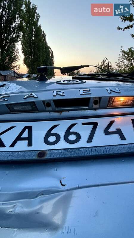 Мінівен Kia Carens 2006 в Києві