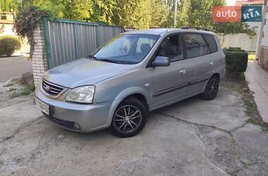 Минивэн Kia Carens 2002 в Обухове