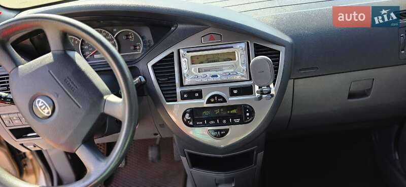 Мінівен Kia Carens 2004 в Києві