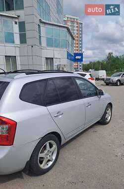 Мінівен Kia Carens 2006 в Білій Церкві