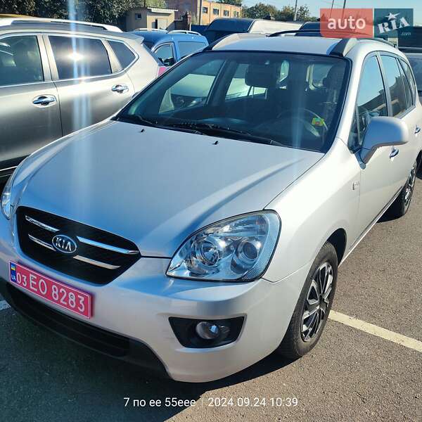 Kia Carens 2009
