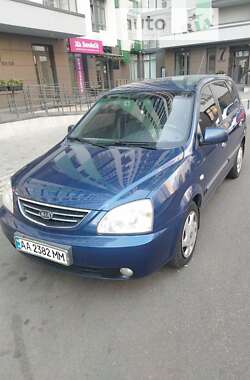 Мінівен Kia Carens 2005 в Києві