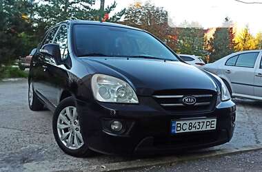 Мінівен Kia Carens 2010 в Трускавці