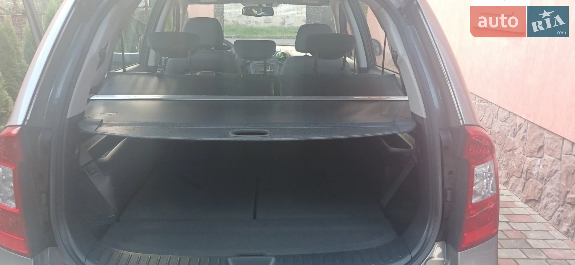 2012 Kia Carens - мініатюра 9