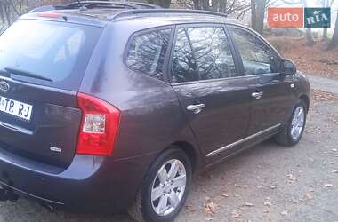 Минивэн Kia Carens 2007 в Стрые