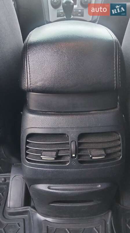 Минивэн Kia Carens 2008 в Полтаве фото 9 Минивэн Kia Carens 2008 в Полтаве