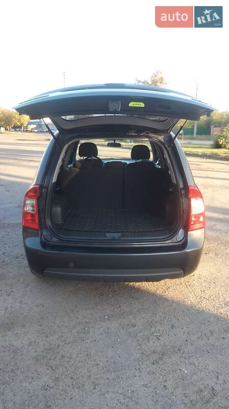 Минивэн Kia Carens 2008 в Полтаве фото 21 Минивэн Kia Carens 2008 в Полтаве