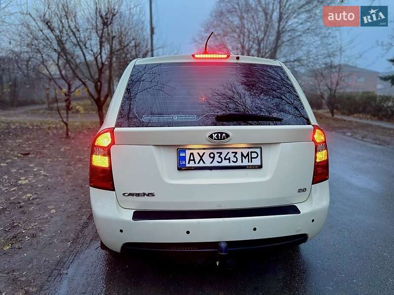 Мінівен Kia Carens 2008 в Харкові