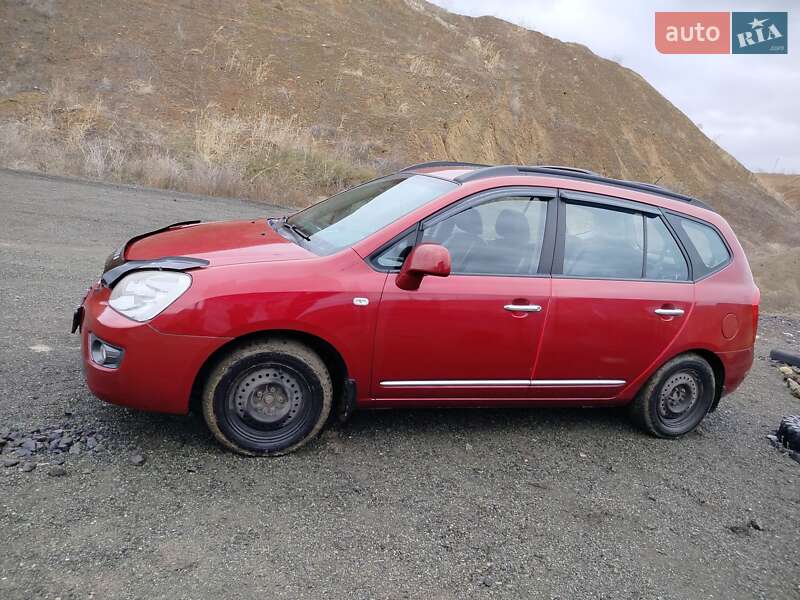 Мінівен Kia Carens 2007 в Покрові