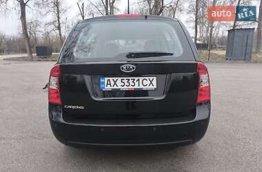 Минивэн Kia Carens 2008 в Полтаве