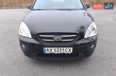 Минивэн Kia Carens 2008 в Полтаве