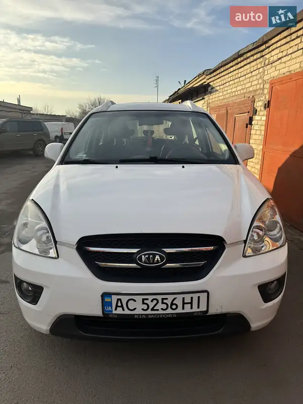 Kia Carens 2006