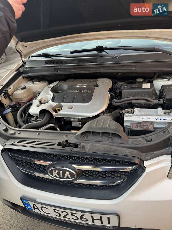 Минивэн Kia Carens 2006 в Луцке фото 9 Минивэн Kia Carens 2006 в Луцке