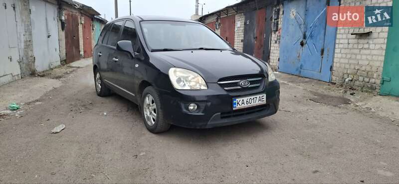 Мінівен Kia Carens 2007 в Києві