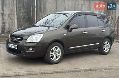 Минивэн Kia Carens 2008 в Лубнах