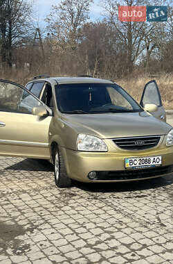 Мінівен Kia Carens 2002 в Львові