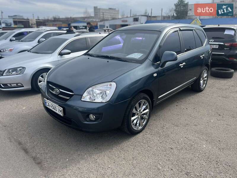 Мінівен Kia Carens 2008 в Золотоноші