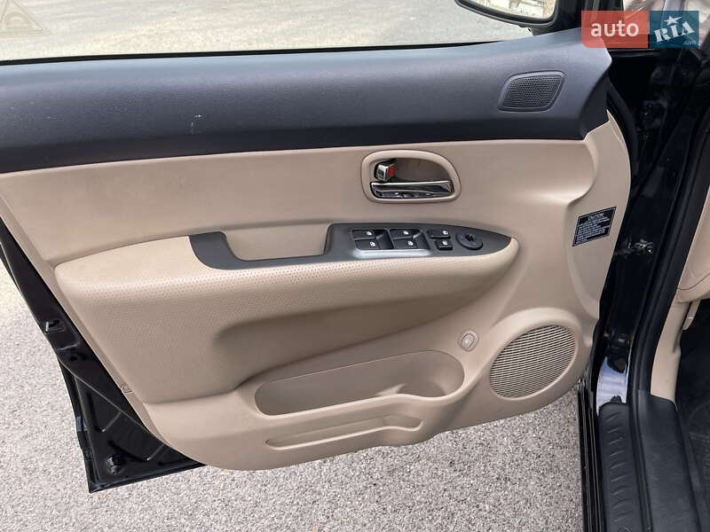 Мікровен Kia Carens 2011 в Броварах