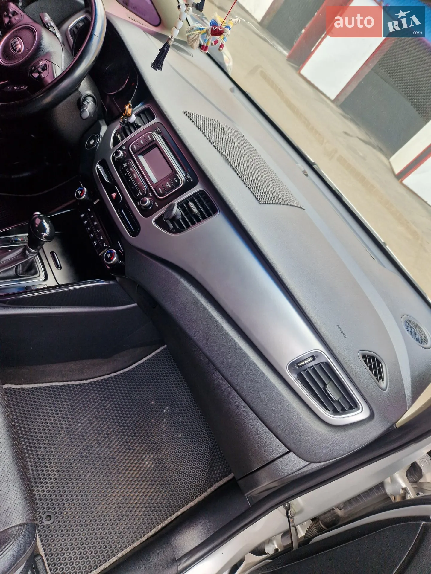 2013 Kia Carens - мініатюра 16