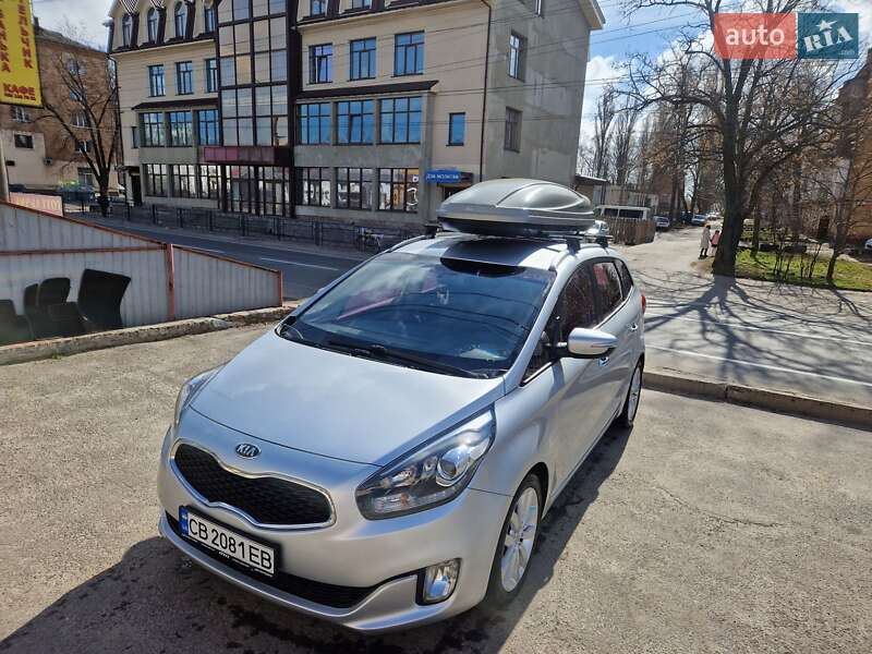 Мікровен Kia Carens 2013 в Чернігові