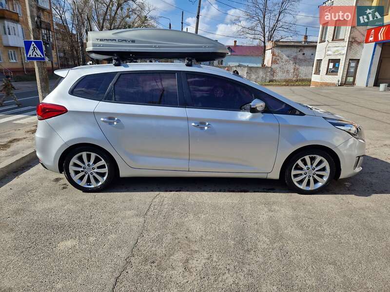 Мікровен Kia Carens 2013 в Чернігові