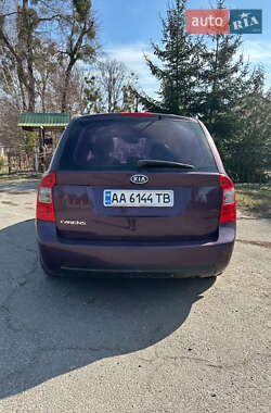 Минивэн Kia Carens 2008 в 