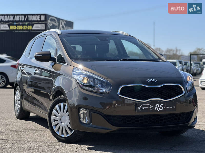 Микровэн Kia Carens 2015 в 