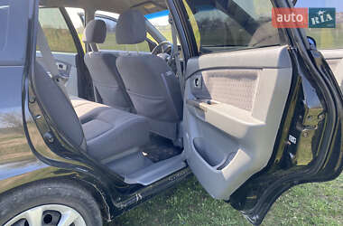 Минивэн Kia Carens 2005 в 