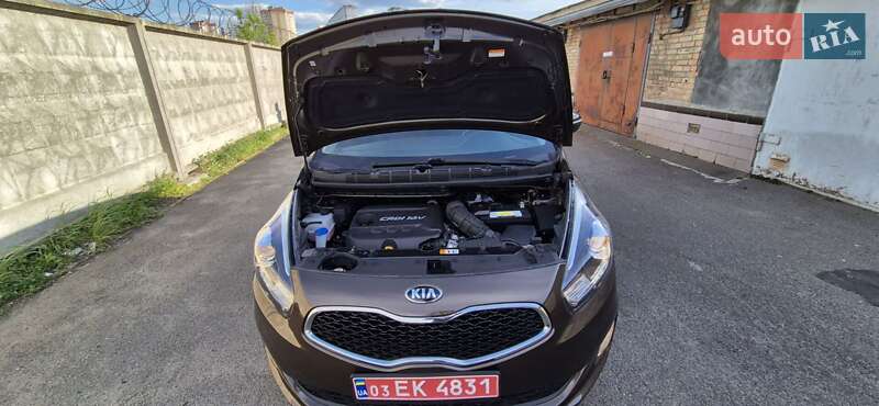 Микровэн Kia Carens 2015 в Киеве