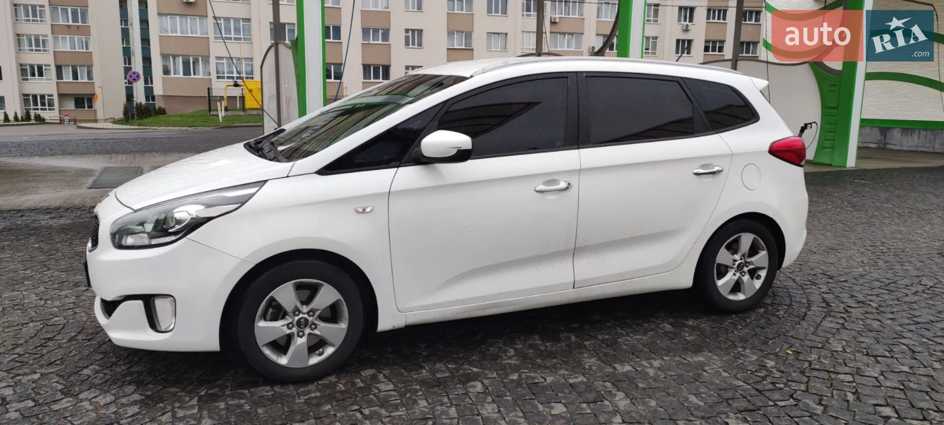 2016 Kia Carens - мініатюра 10