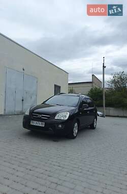 Минивэн Kia Carens 2007 в Борщеве