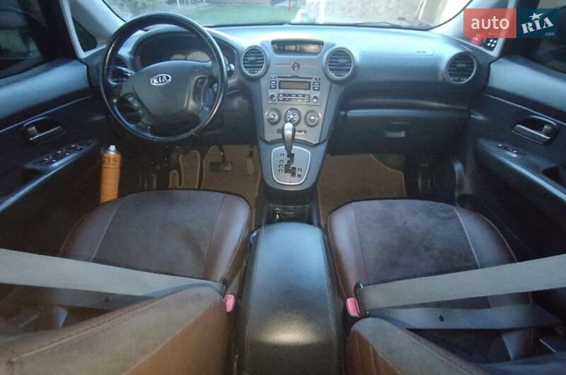 Минивэн Kia Carens 2007 в Борщеве
