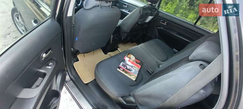 Мінівен Kia Carens 2007 в Дніпрі