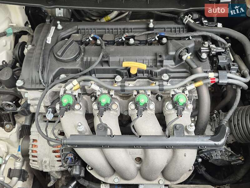 Мікровен Kia Carens 2017 в Запоріжжі