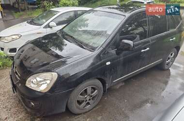 Минивэн Kia Carens 2008 в Киеве