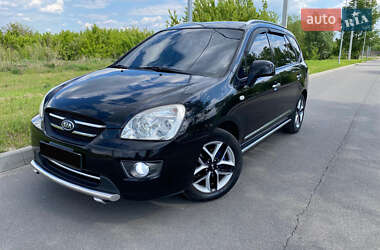 Минивэн Kia Carens 2008 в Киеве