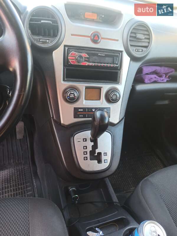 Мінівен Kia Carens 2008 в Одесі