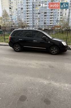 Мінівен Kia Carens 2008 в Києві
