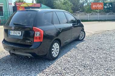 Мікровен Kia Carens 2011 в Фастові