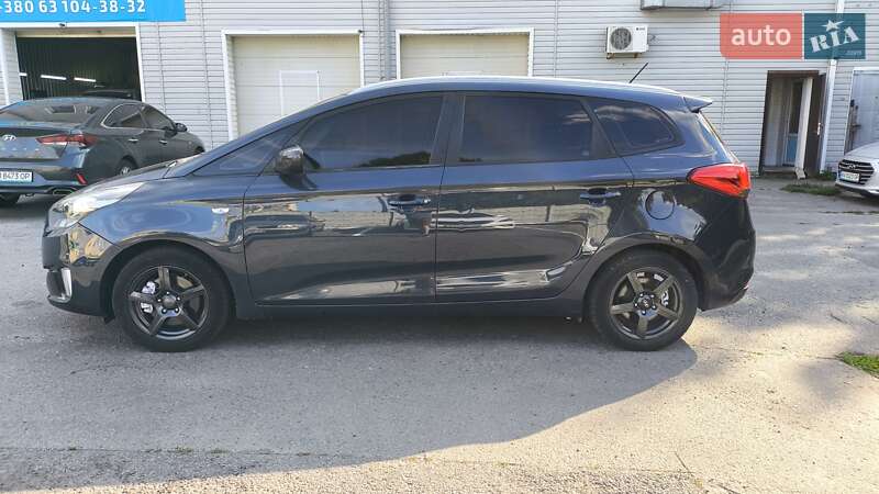 Микровэн Kia Carens 2015 в Харькове