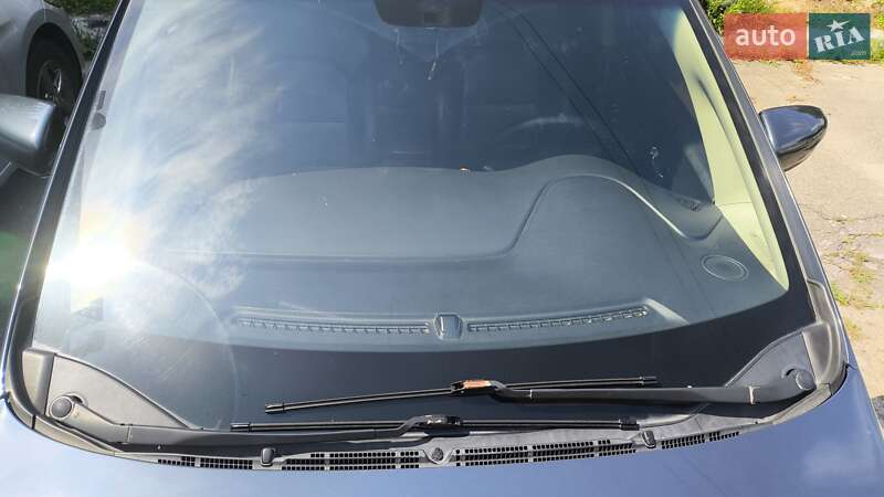 Микровэн Kia Carens 2015 в Харькове