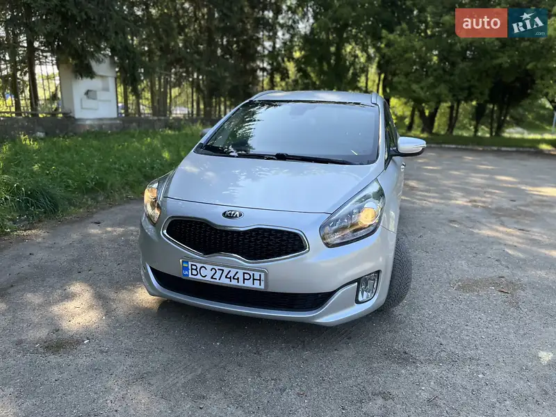 Kia Carens 2013