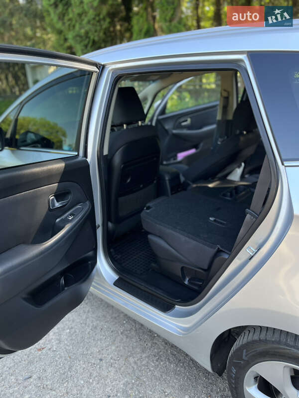 Микровэн Kia Carens 2013 в Новом Роздоле