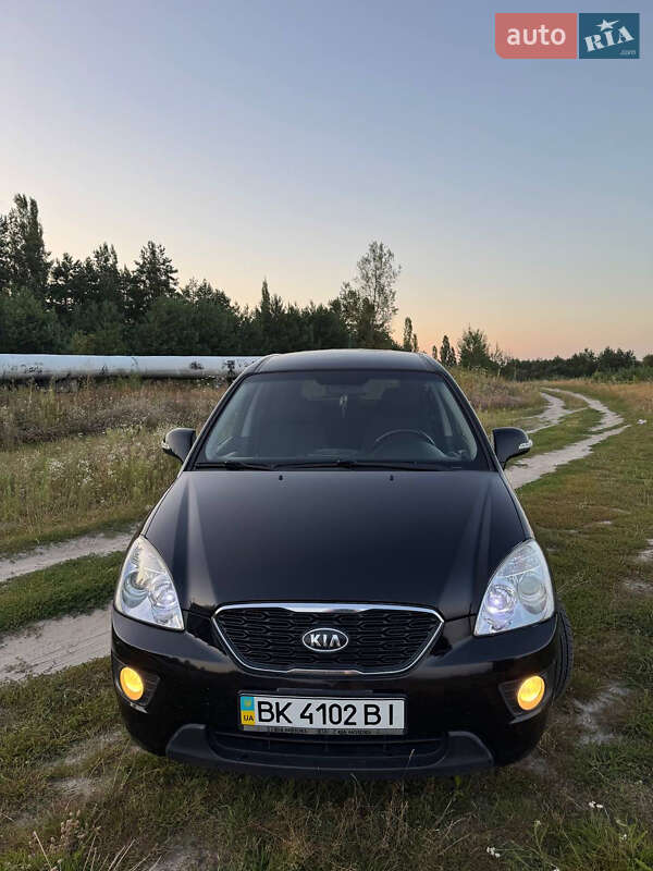 Kia Carens 2011 Kia Carens 2011