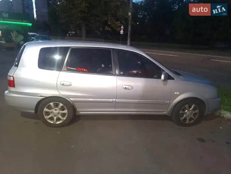 Kia Carens 2006