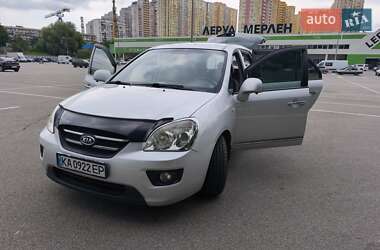 Мінівен Kia Carens 2008 в Києві