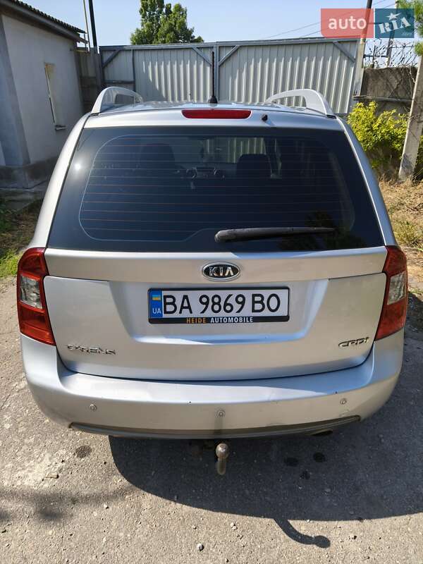 Мікровен Kia Carens 2011 в Кропивницькому