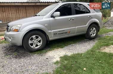 Минивэн Kia Carens 2007 в Олевске