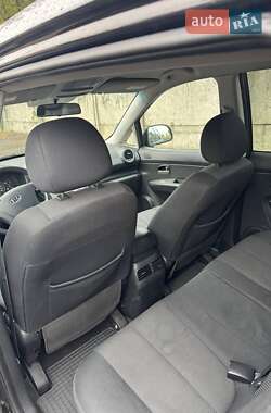 Минивэн Kia Carens 2008 в 